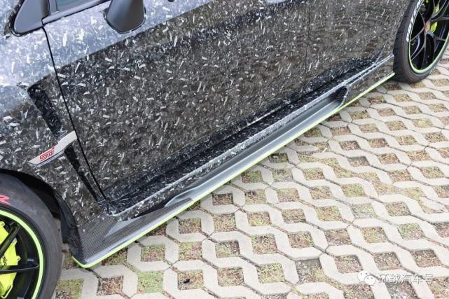  WRX|500匹马力日常使用刚好？斯巴鲁Varis WRX STI