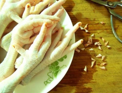  卤肉|想吃卤肉别买了！教你懒人做法，电饭锅就能搞定，想吃什么卤什么