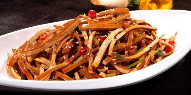  老相|老相食厨房|凉拌的才是清爽的！多味又多汁！凉拌卤豆干！