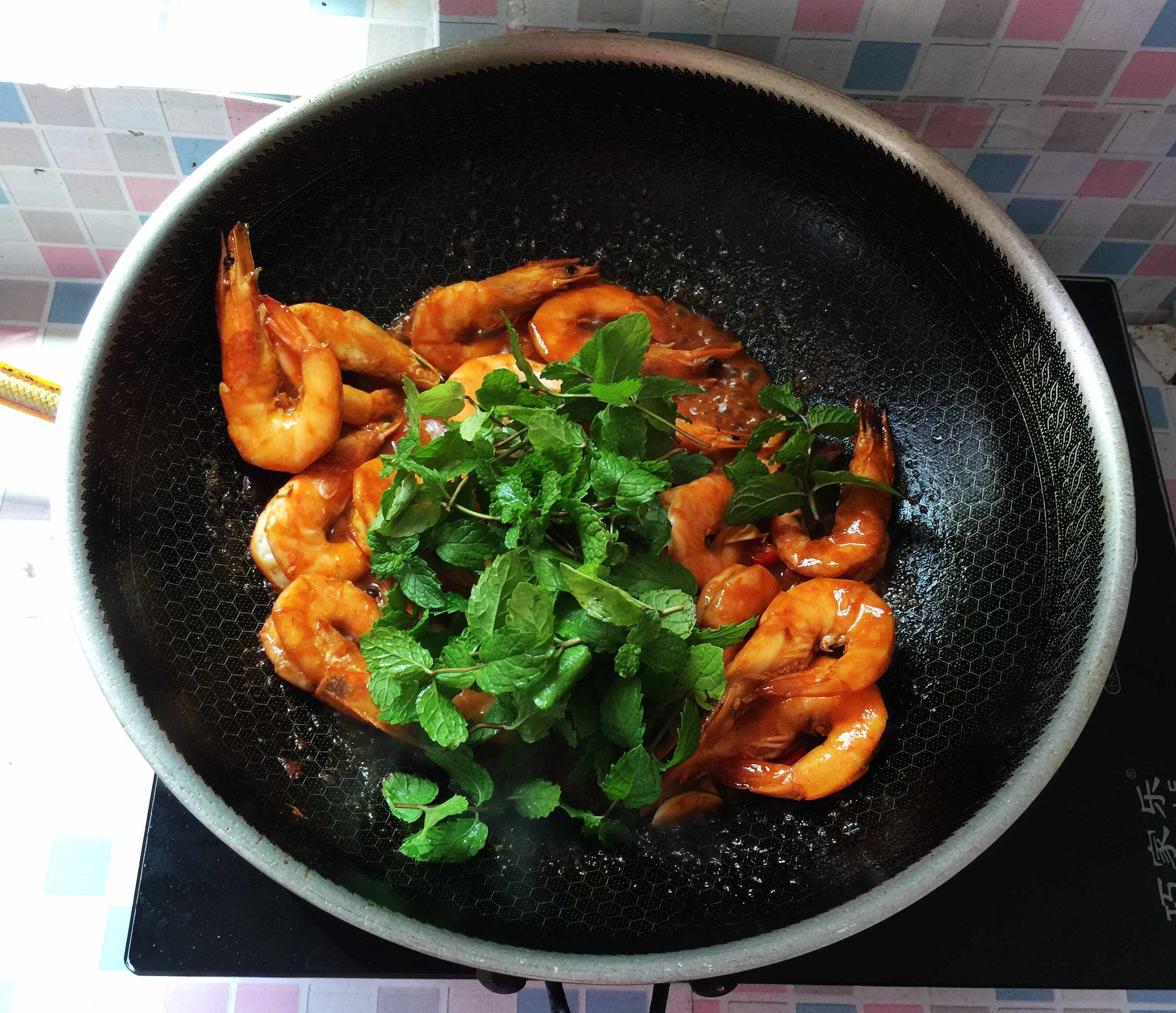 不剩|入秋后,吃鸡吃鸭不如多吃这肉,鲜美易消化,烧一盘连汤汁也不剩