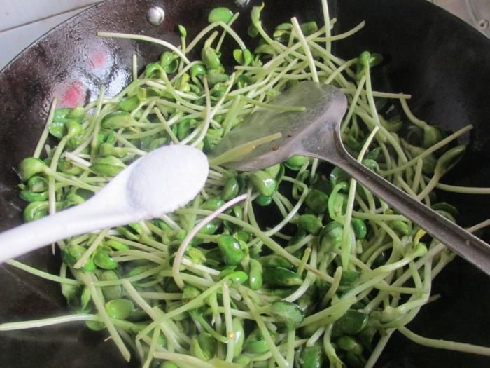  做法|此菜做法简单炒炒好，每天晚餐来一盘，瘦出小蛮腰，远离小肚腩