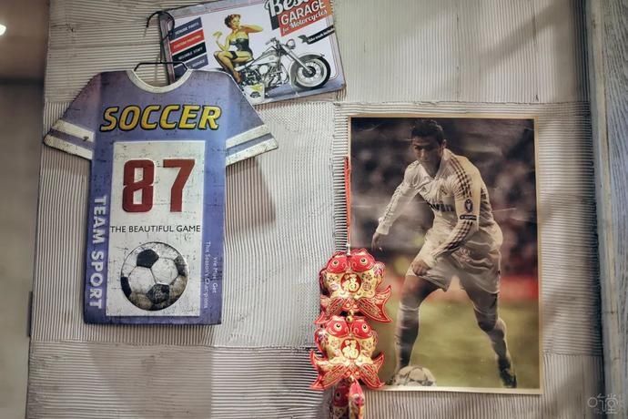 黑鱼|【吃堂】鲜辣酸爽的汤+Q弹嫩滑的鱼,这家店就凭一道菜打天下,够用了!