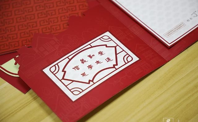  极具|沪上各高校录取通知书抢先看 每个都极具特色 创意十足