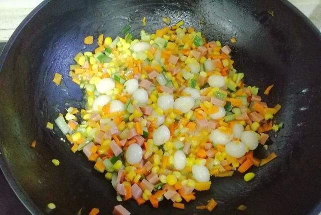  吃饭|孩子挑食不爱吃饭，试试这道菜。美味营养，再挑食的孩子也抢着吃