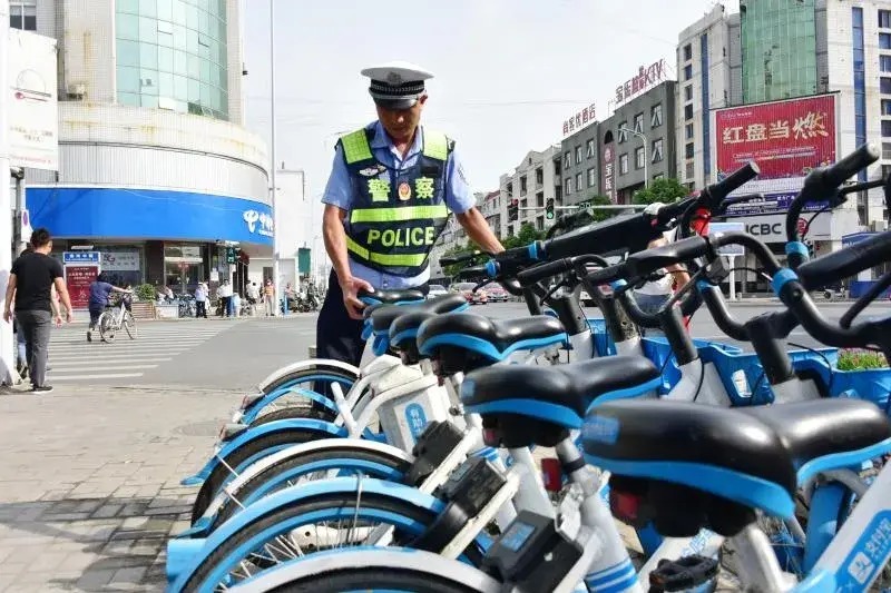 越来越|阜南交警越来越给力了，真好