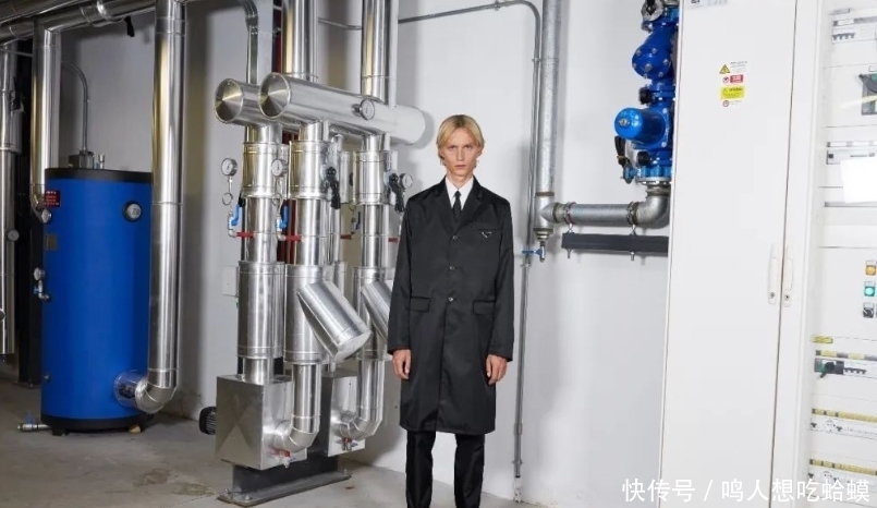 衣服|看她设计的衣服，感觉智商很高的样子