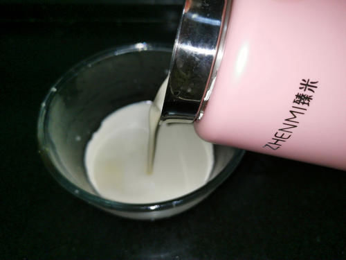 用小米来|小米别总熬粥,加入鸡蛋搅一搅,手不沾面做早餐饼,全家人点赞