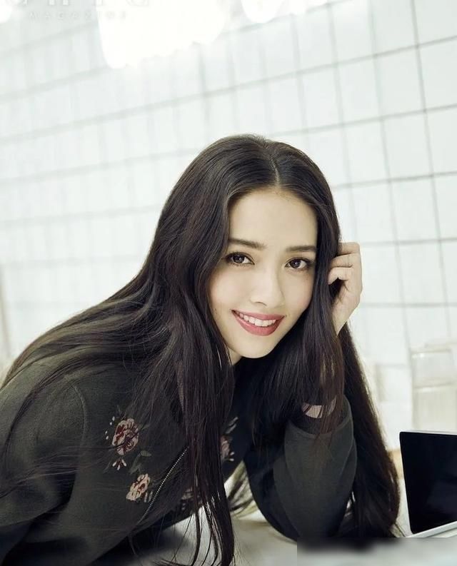 嫁给|孙怡自从嫁给董子健后,被婆家管得很严,现在她在娱乐圈处处受限