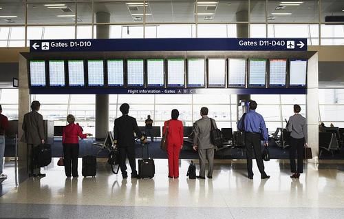 花光|空姐的悲惨下场，花光上千万，最终入狱14年