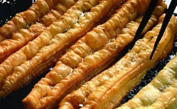 引出|餐桌上常有油炸食品,常吃可能引出6种情况,你还在吃吗?