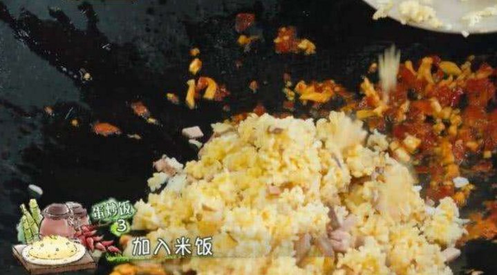  向往|《向往4》黄磊为娜比做蛋炒饭，看清无滤镜的食物，网友：别吃了！