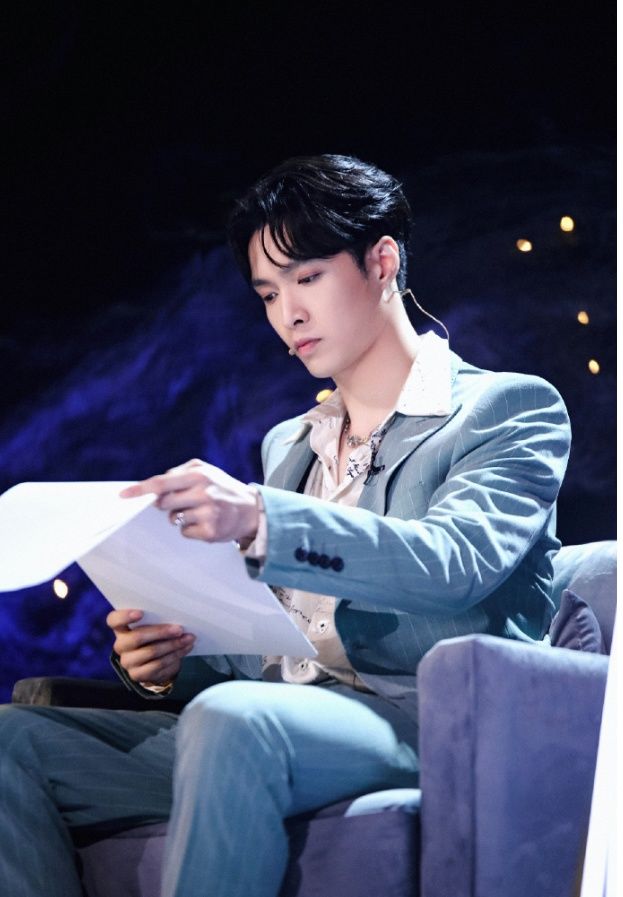  绝尘|《舞蹈风暴2》首期收视一骑绝尘 各种天花板打架绝了