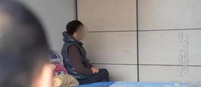 昏头|昏头了!上海爷叔竟分文未收,把房"卖"给比自己小30岁的女股友