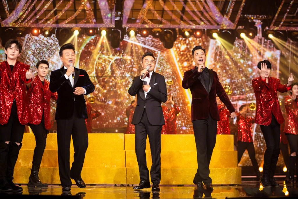  晚会|金鹰节晚会对战秋季盛典，浙江台收视遗憾败北，湖南台赢在这三点