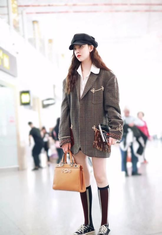 模板|“中国泫雅”火上热搜 宋妍霏才是白富美终极穿搭模板