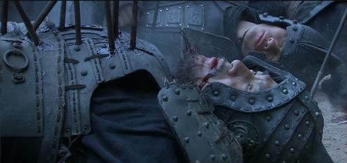 发现自己|张颌被乱箭射杀那一刻，诸葛亮发现自己中计了