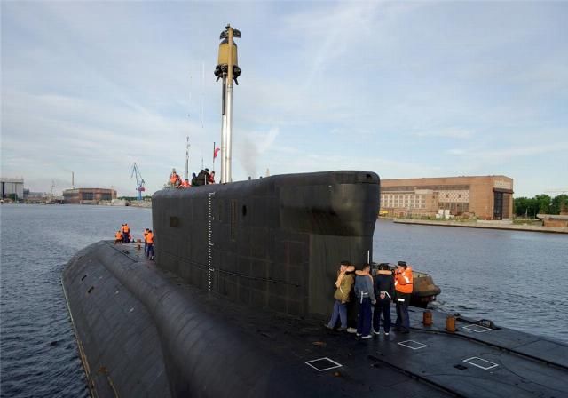  白宫|30艘水面舰艇齐出动，北风之神核潜艇逼近白令海峡，白宫：要冷静