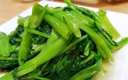  常食|常食空心菜，通便排毒好处多，但有1大禁忌，还有人不清楚
