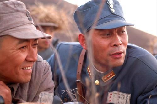  绯闻|“楚云飞”张光北，娶巩俐的同学回家，钱给媳妇管结婚30年0绯闻