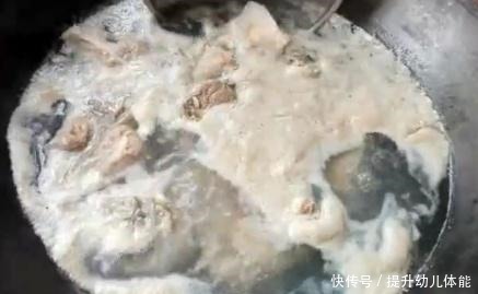 炖汤|吃榴莲时,千万不要把这些扔了,留下来炖汤非常美味很香