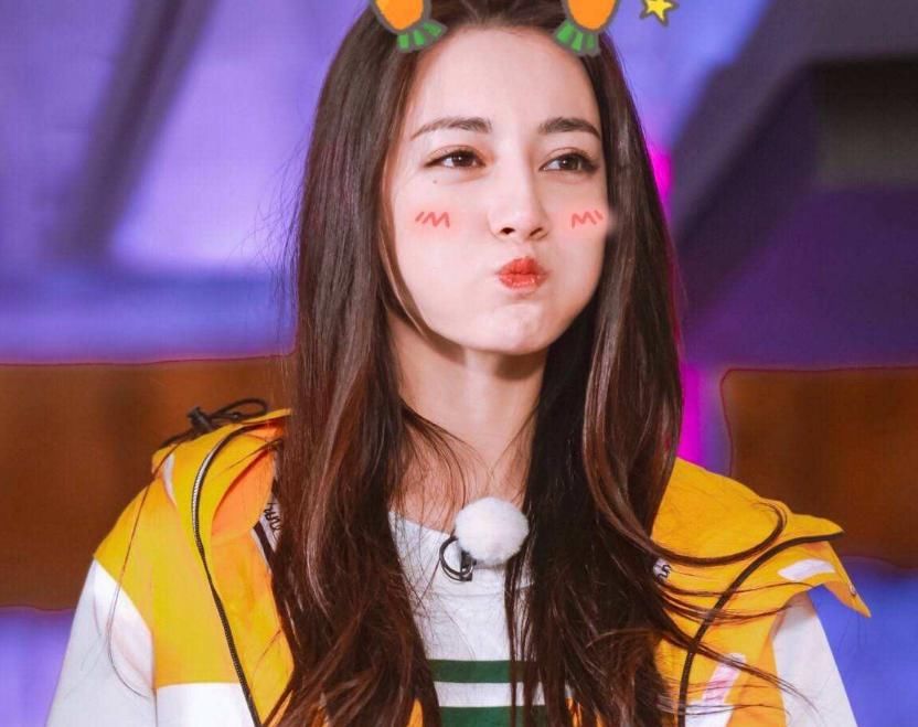 迪丽|郑恺和陈赫为何会如此照顾迪丽热巴?原来是有这层关系在里面