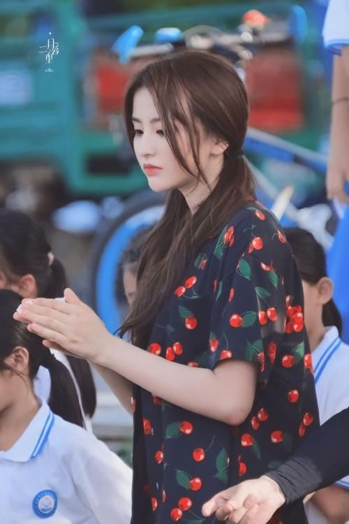  金子|《快本》选拔综艺新人，哇唧唧哇出圈了，网友最看好张颜齐金子涵