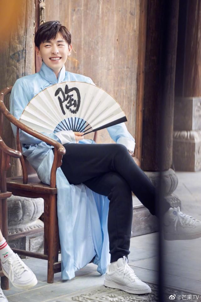  赵薇|邓伦、赵薇、杨幂、Angelababy、赵丽颖、李沁、虞书欣