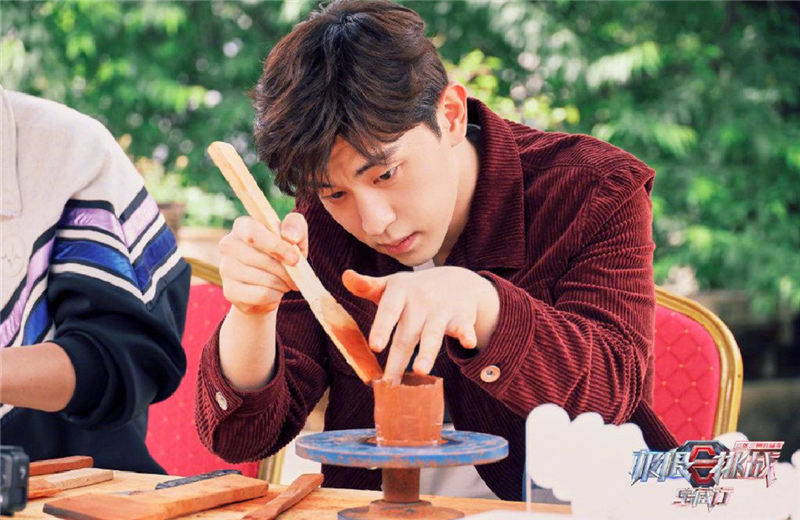  精髓|《极挑》邓伦上道了！玩出节目精髓，有望挽回高开低走局面？