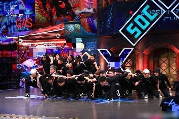  薛之谦|《明日之子4》：胡宇桐被节目组“虐”心脏病发，薛之谦成工具人