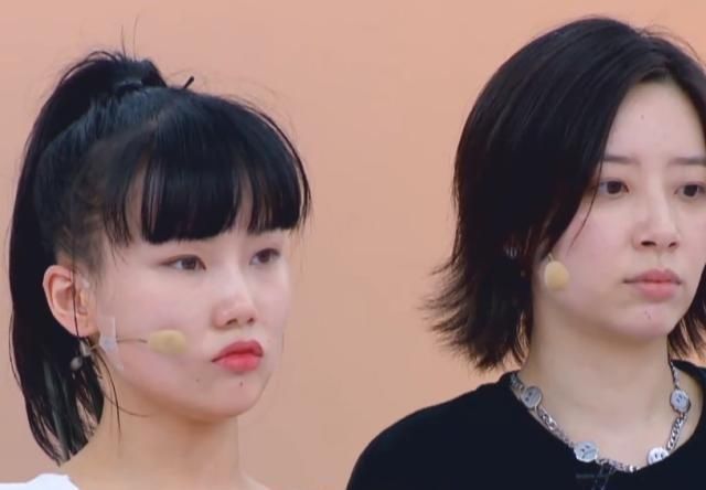 稳赢|乘风破浪第三次公演,蓝盈莹张含韵伊能静一组,看到万茜组,稳赢