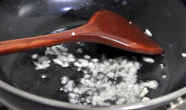 道菜|这个季节吃这道菜,简单,营养丰富,保证了家人的赞誉