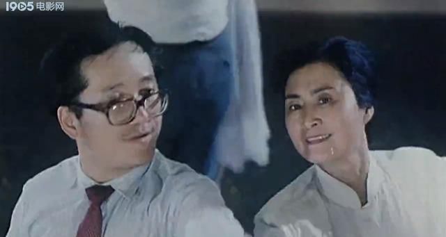  舞台姐妹|谢晋、《小花》导演张铮均用她出演主要角色，今80岁仍活跃影坛