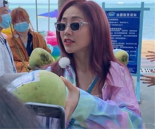 谢可寅|THE9资源分配不均,赵小棠谢可寅录制新综艺,其他成员没动静