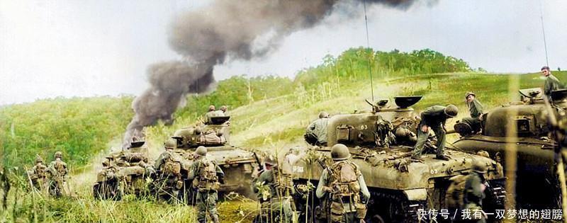 美军|冲绳战役中令人伤心的一幕美军战地记者镜头下的“坦克之死”!