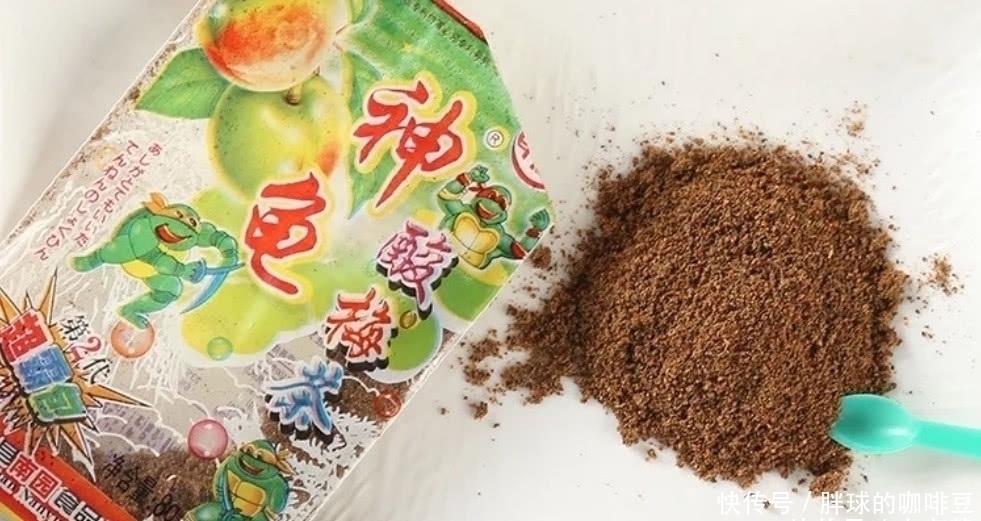 零食|小卖部已经“消失”的零食,吃过3种以上的,估计都快奔三了吧