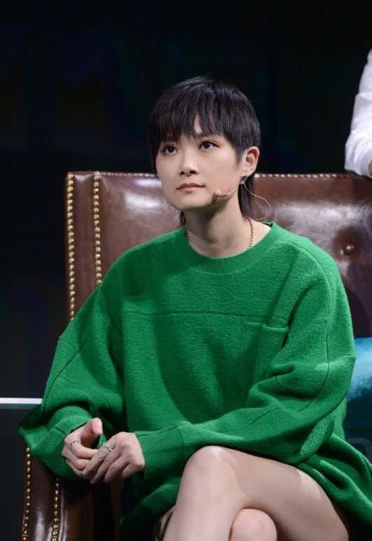  中国|《中国好声音》彻底没落，导师咖位越来越低，李宇春为何难堪重任