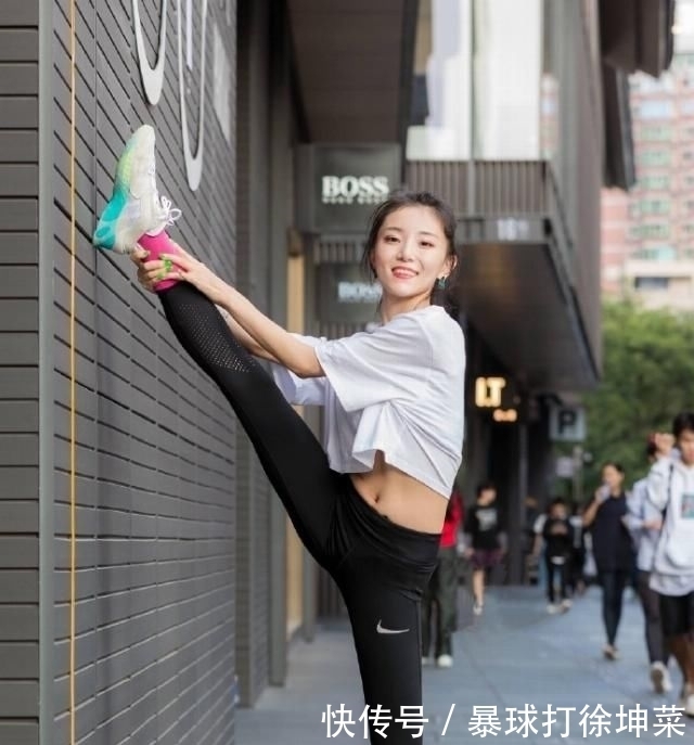  清爽|街拍：跟这海风一样，清爽甜腻