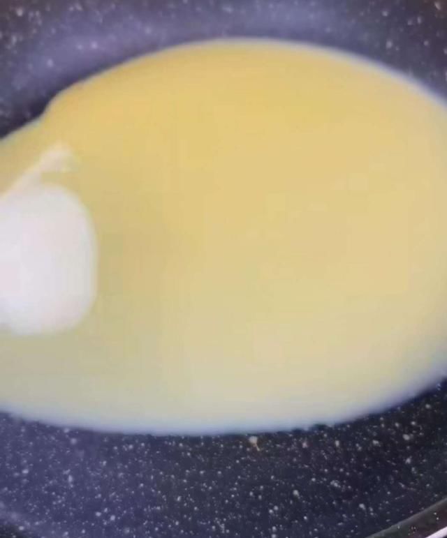  芒果|好吃的芒果毛巾卷平底锅就可以做来跟小编一起做吧