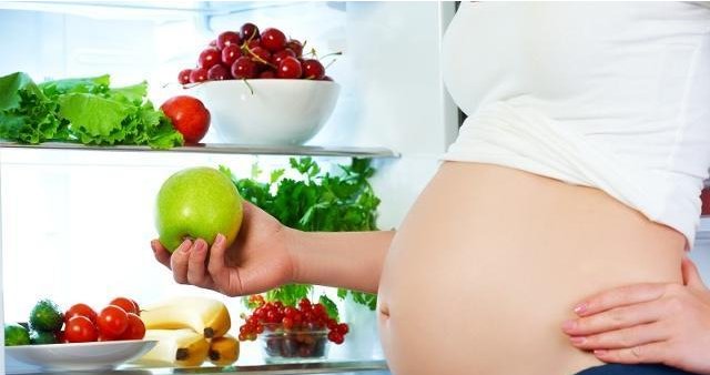  不吃|孕期“馋嘴”时，五类食物要少吃、不吃，谨慎饮食没害处