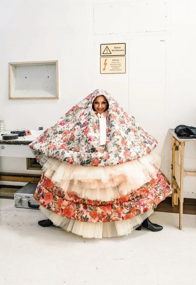  黑色|川久保玲：永远不想失去反叛的能力