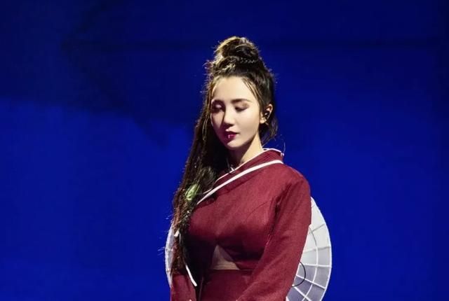  收官|《乘风破浪的姐姐》收官，她才是真正的无价之姐