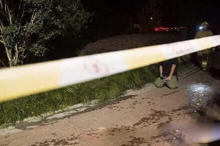 醉酒|可悲可叹！著名主持人佟瑶醉酒后在路边“方便”，不幸坠河死亡