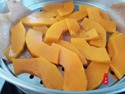 混合面|南瓜混合面奶香发糕，有营养又蓬松暄软不塌陷，口感佳老少皆宜