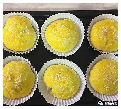 沙拉|芝士沙拉香肠蛋汉堡，自己动手做的汉堡包，吃起来特别香