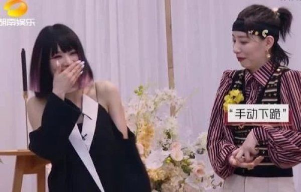  喜欢|弃李斯丹妮选宁静，王霏霏的功利心重，白冰只想躺赢不招人喜欢