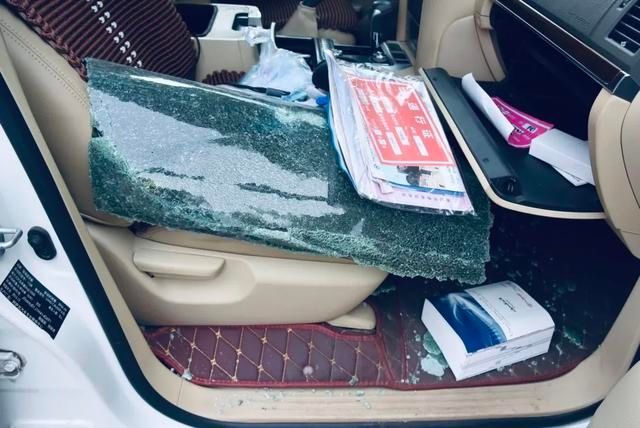 民警|疯狂！6人从宁夏吴忠跑到乌海砸车盗窃，其中3人落网