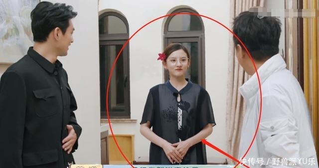 那一刻|宋祖儿节目穿姥姥的衣服,上身效果出来的那一刻,我没看错吧