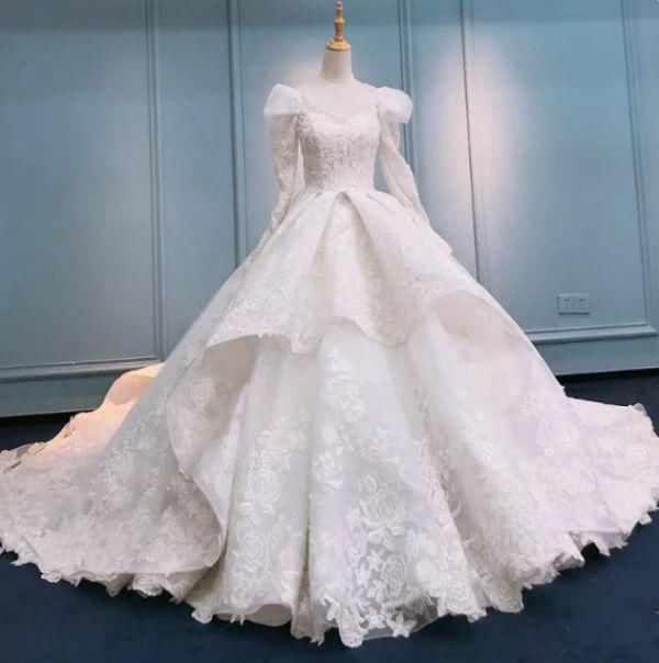  追求者|测试，下面4款婚纱你会穿哪款？测你今生注定会遇到几个追求者？