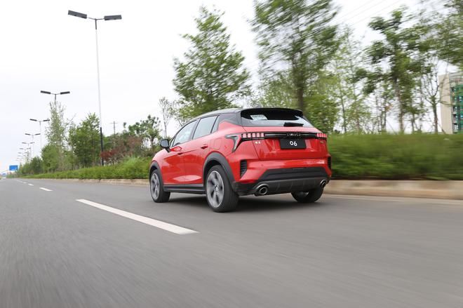 领克|15万元内智慧座驾首选 试驾领克06