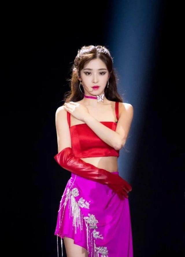 淘汰|十大《浪姐》魅力美女!万茜张含韵金晨性感,第一却是她